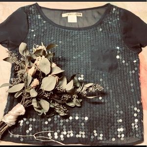 Eyeshadow Short Sleeve Sequin Top Size S
